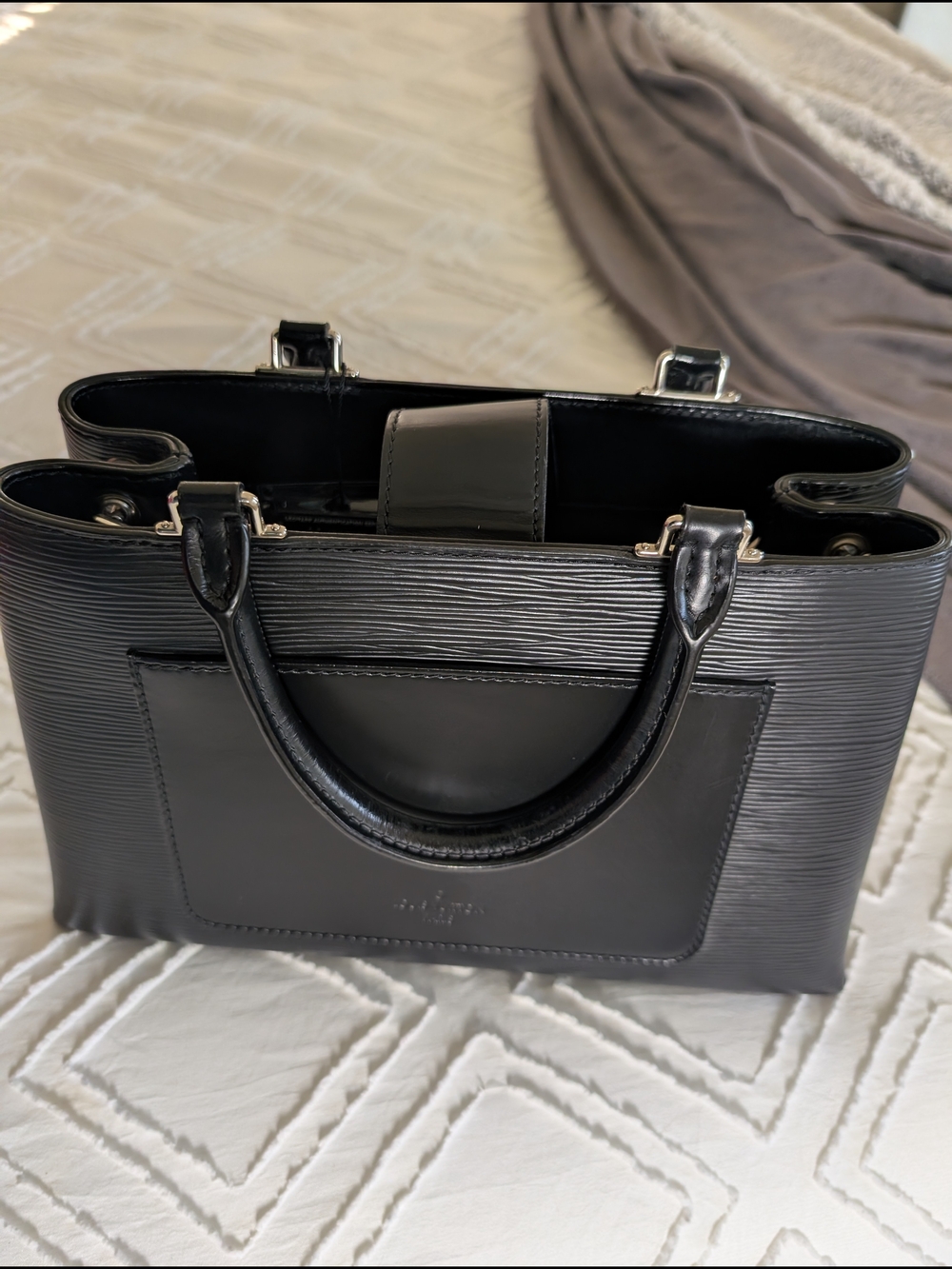 Louis Vuitton Black Epi Leather Handbag - Structured Top Handle - Picture 11 of 17